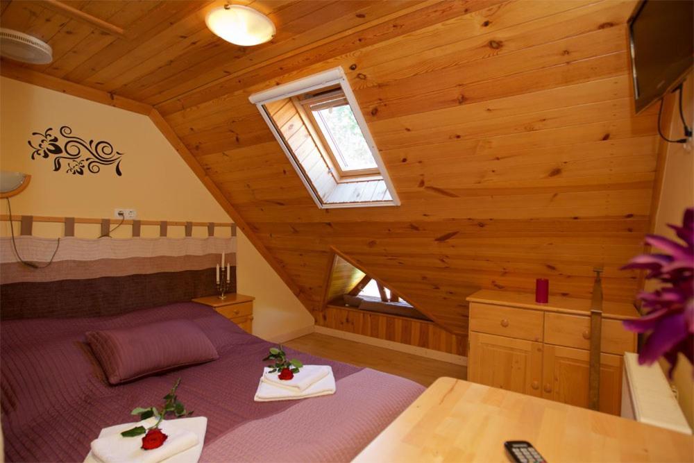 Royal Apartman Hajdúszoboszló Esterno foto