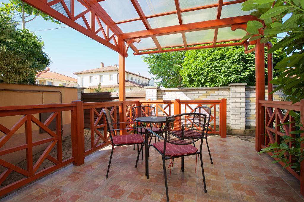 Royal Apartman Hajdúszoboszló Esterno foto