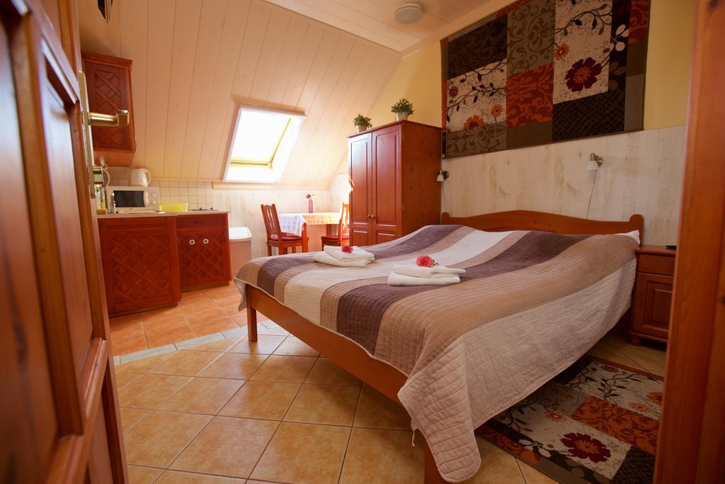 Royal Apartman Hajdúszoboszló Esterno foto